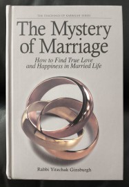 Livro The Mystery Of Marriage: How To Find True Love And Happiness In Married Life- Como Novo